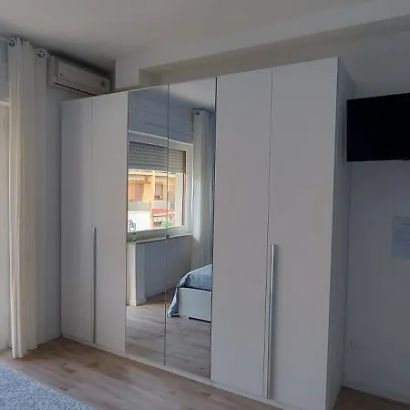 Attico San Michele 아파트 *